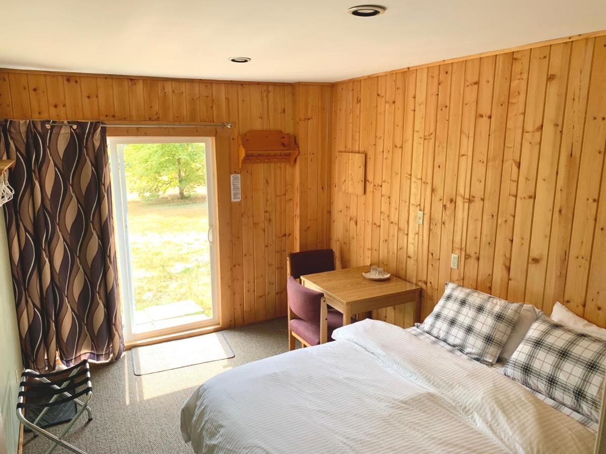 The Messy Owl Inn & Eco Haven Likely Εξωτερικό φωτογραφία